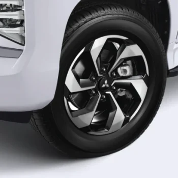 pajero eksterior 2